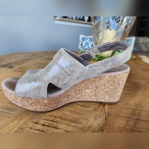 Clark's Ultimate Comfort Wedge Slingback Sandal